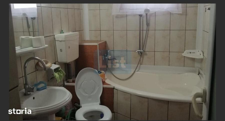 Casă cu 2 camere semidecomandat cu Teren 115 Mp în Calea Galați