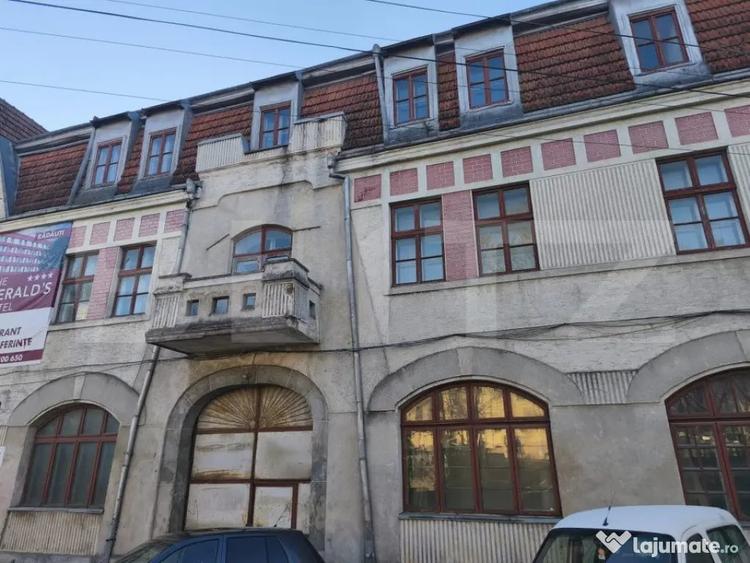 Spațiu comercial, de 1,883 mp, în Central