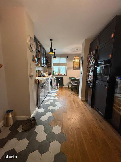 Apartament 3 camere in Titan, bloc 4 etaje - 1