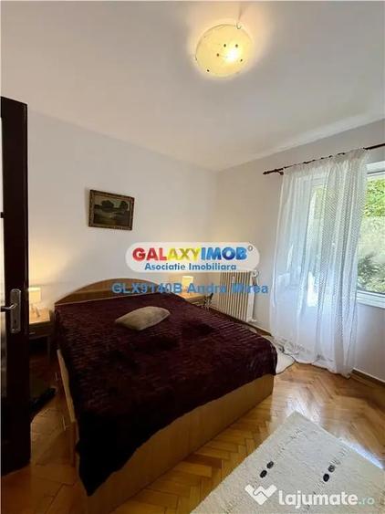 Apartament cu 2 camere decomandat în Basarabia