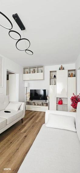 Apartament cu 4 camere în Astra