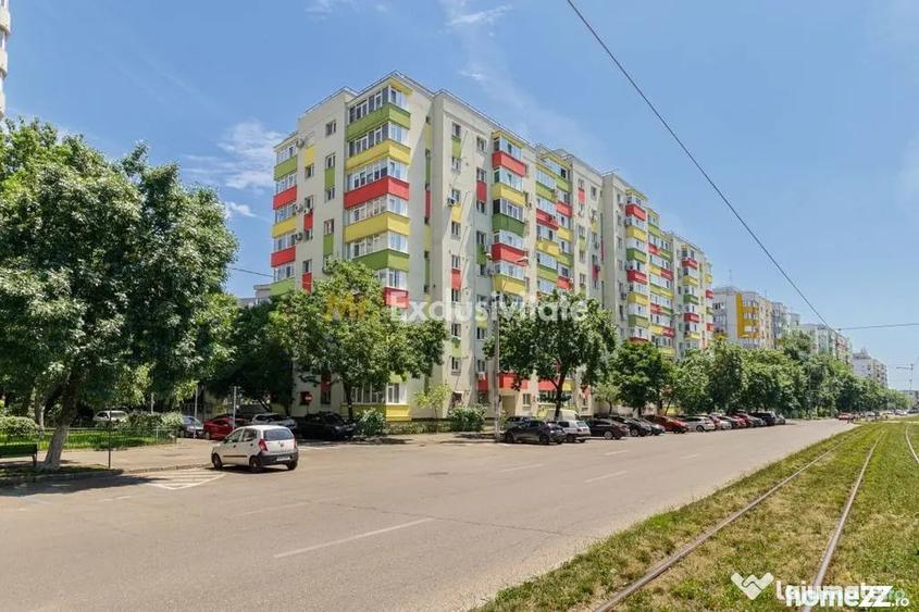 Apartament cu 3 camere decomandat în Sebastian