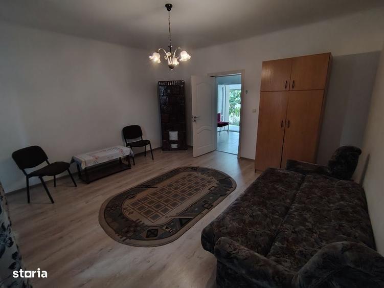 Casă cu 2 camere în Pârneava