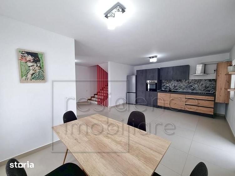 Casă cu 4 camere cu Teren 350 Mp în Borhanci