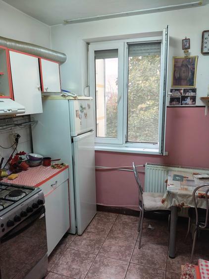 Apartament cu 2 camere semidecomandat în Rogerius