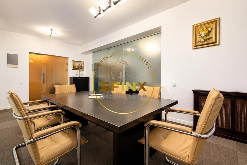 Apartament cu 4 camere semidecomandat, mobilat în Vitan Mall