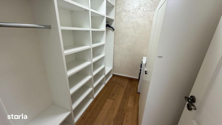 Apartament cu 3 camere în Roșia