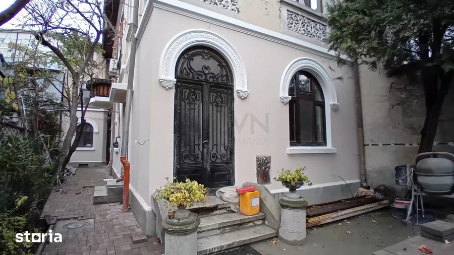 Apartament cu 5 camere în Dobroești