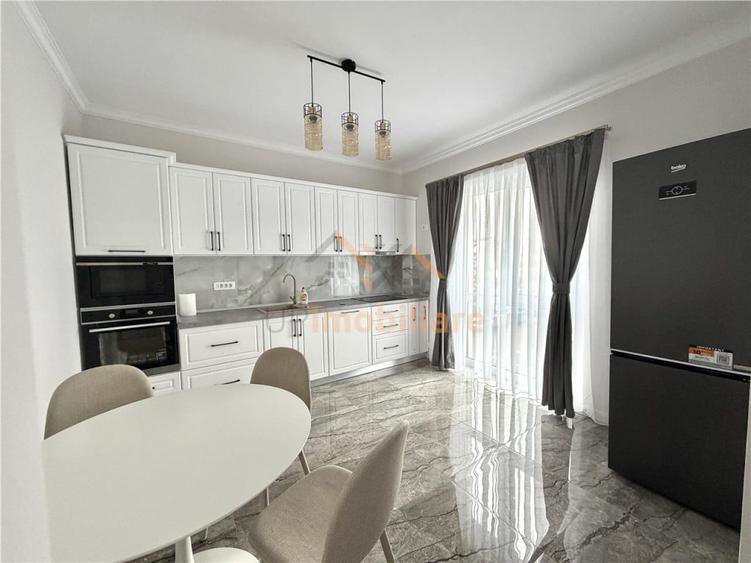 Apartament cu 2 camere semidecomandat în Sânmartin