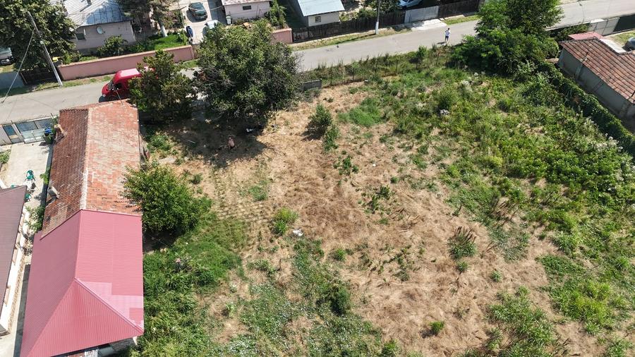 Teren  2200 Mp 18 Km Bucuresti Toate Utilitatile Deschidere 60 - 2