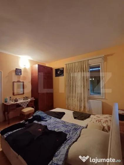 Casă cu 5 camere cu Teren 1085 Mp în Călărași