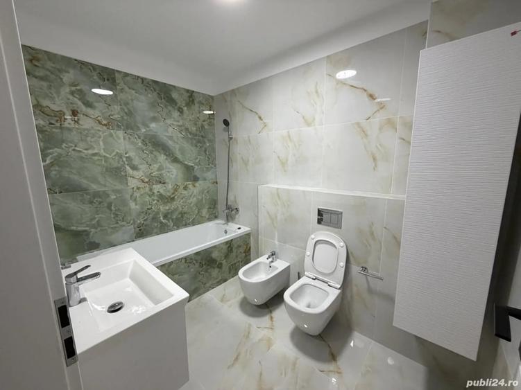 Apartament cu 4 camere decomandat în Pescărie