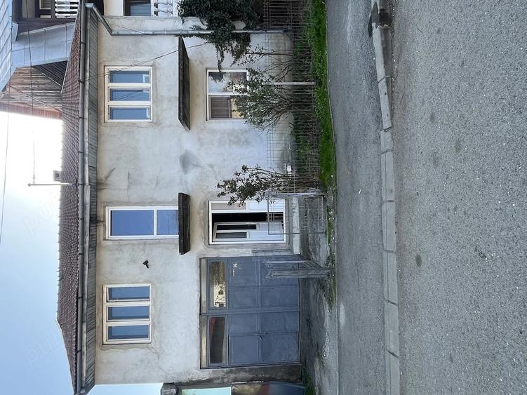 Casă cu 2 camere cu Teren 190 Mp în Periferie