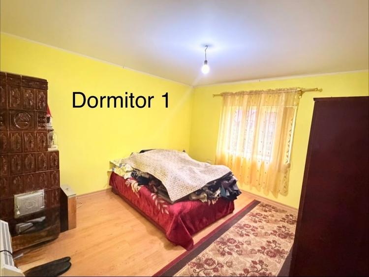 Casă individuală cu 6 camere cu Canalizare în Negoești