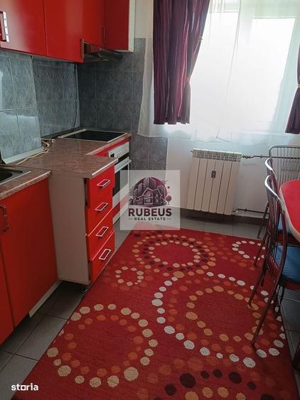 Apartament cu 4 camere în Gura Văii