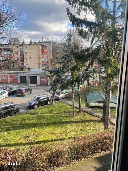 Inchiriez apartament centru civic - 1