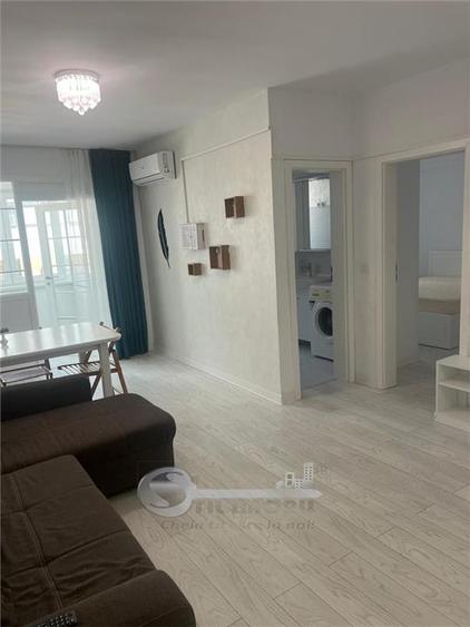 Apartament cu 3 camere semidecomandat, mobilat în Cug