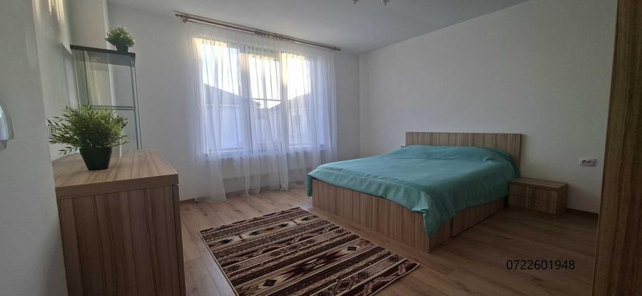 Casă cu 3 camere cu Teren 360 Mp în Central