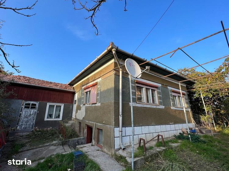 Casă cu 3 camere cu Teren 1473 Mp în Apahida