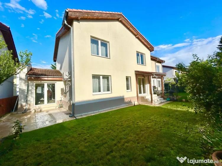 Casă cu 4 camere cu Teren 178 Mp în Central
