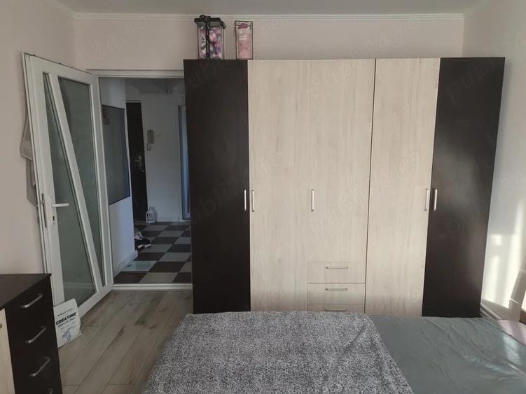 Apartament cu 3 camere decomandat în Tomis Nord