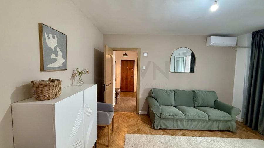 REA1029804 Apartament superb 3 camere renovat I Parcul Circului - 2