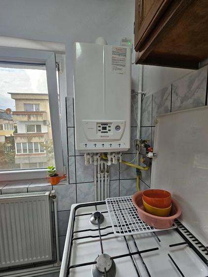 Garsonieră decomandată în Central