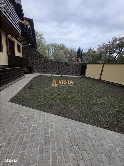 Casă cu 4 camere cu Canalizare în Central