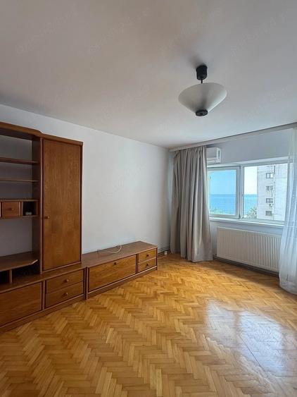 Apartament cu 2 camere decomandat, mobilat în Faleza Nord