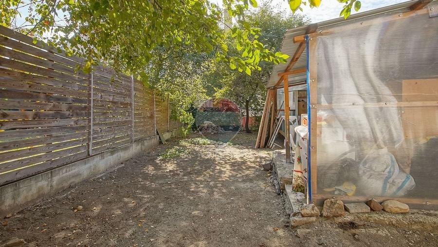 Casă individuală cu 4 camere cu Teren 269 Mp în Brașovul Vechi