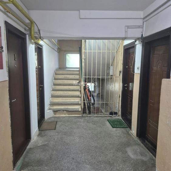 Proprietar,Vand apartament 3 camere, Fara Comision