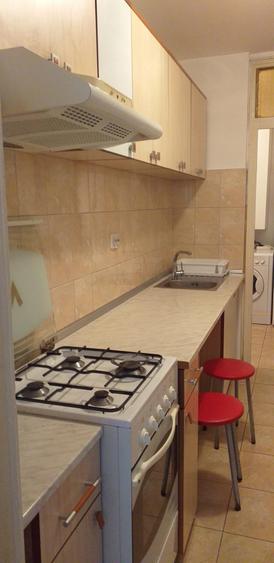 Garsonieră decomandată, mobilată în Tineretului