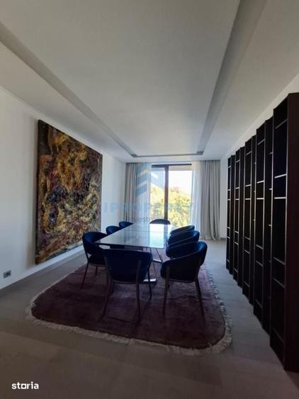 Apartament cu 4 camere în Kiseleff