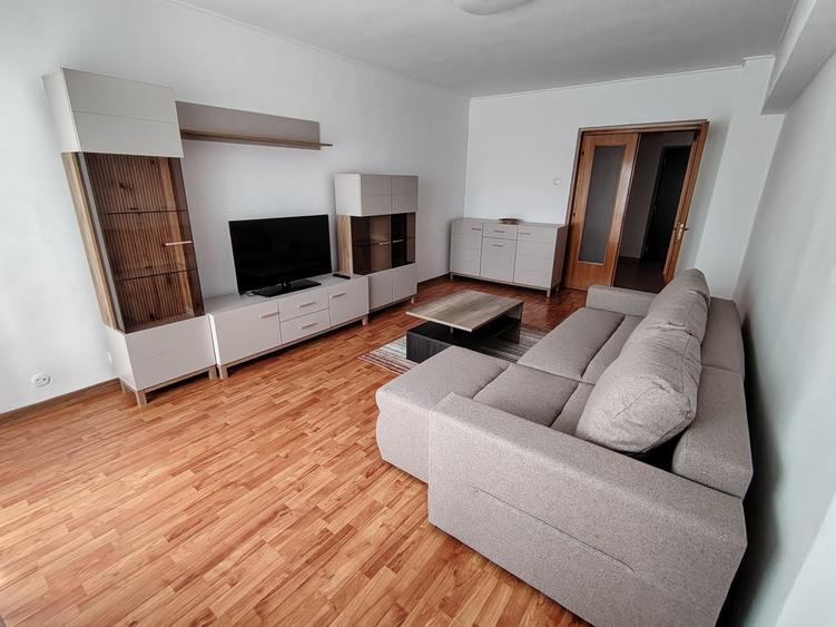 Apartament cu 2 camere decomandat în Unirii