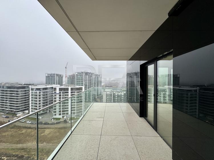 Apartament cu 3 camere semidecomandat în Barbu Văcărescu — fotografia 1