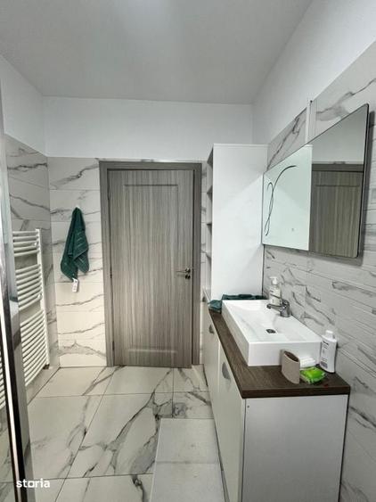 Casă cu 3 camere cu Teren 300 Mp în Central
