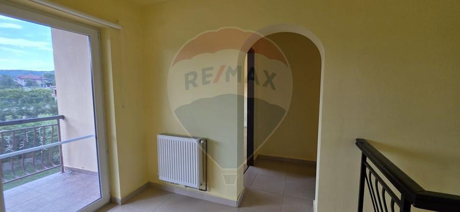 Casă individuală cu 4 camere cu Teren 445 Mp în Valea Voievozilor