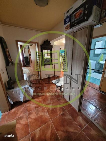 Apartament cu 3 camere, mobilat în Ștrand