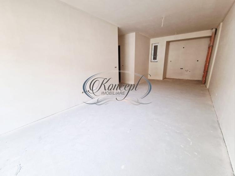 Apartament cu 3 camere semidecomandat în Semicentral