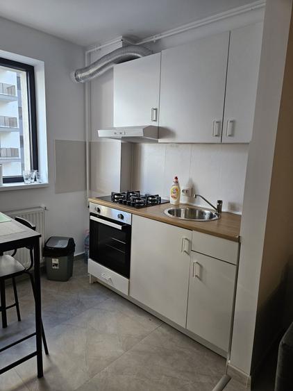 Apartament cu 2 camere decomandat în Romană