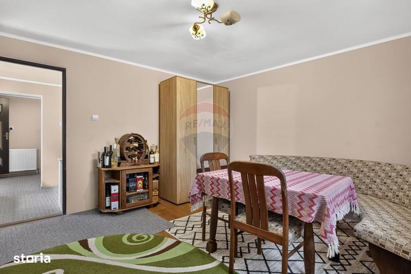 Casă cu 3 camere în Aradul Nou