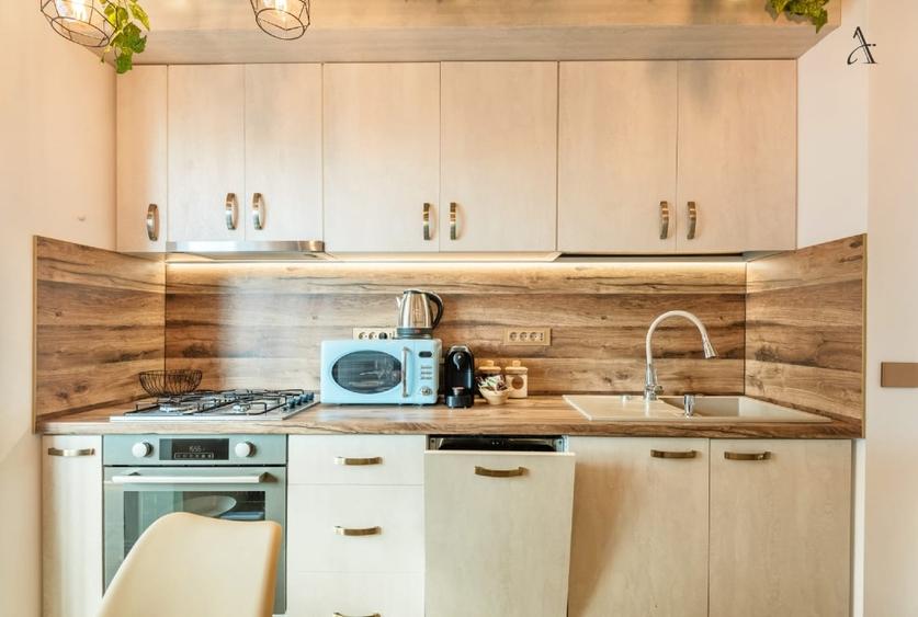 Închiriere ap cu 3 camere recent renovat - 13