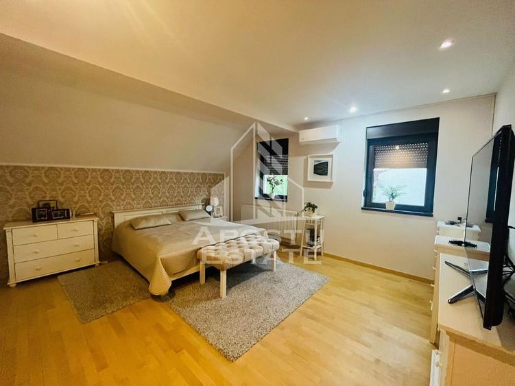 Duplex cu 4 camere cu Canalizare în Dumbrăvița
