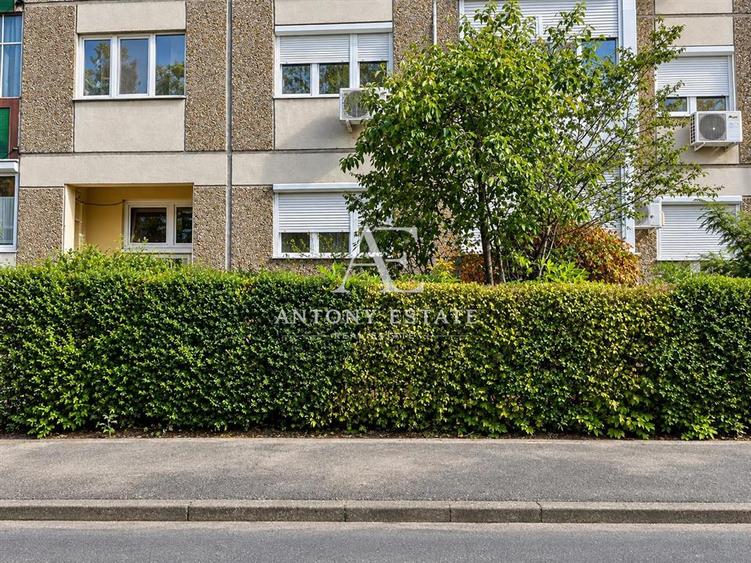 Apartament cu 3 camere decomandat în Decebal