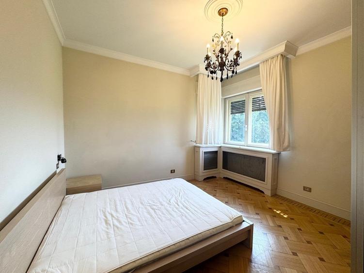 Apartament cu 4 camere în Kiseleff