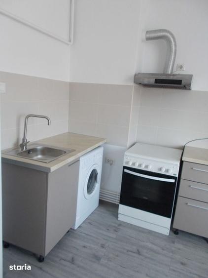 Apartament cu 3 camere decomandat în Țiglina 1