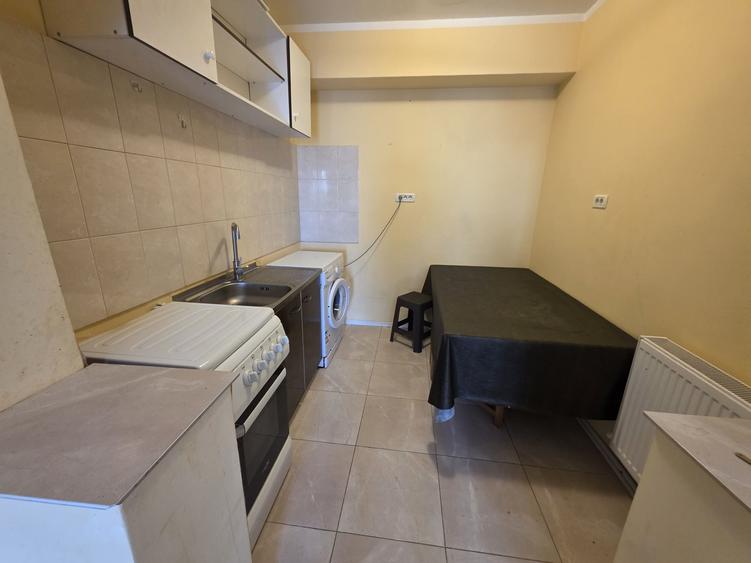 Apartament cu 2 camere decomandat în Dacia