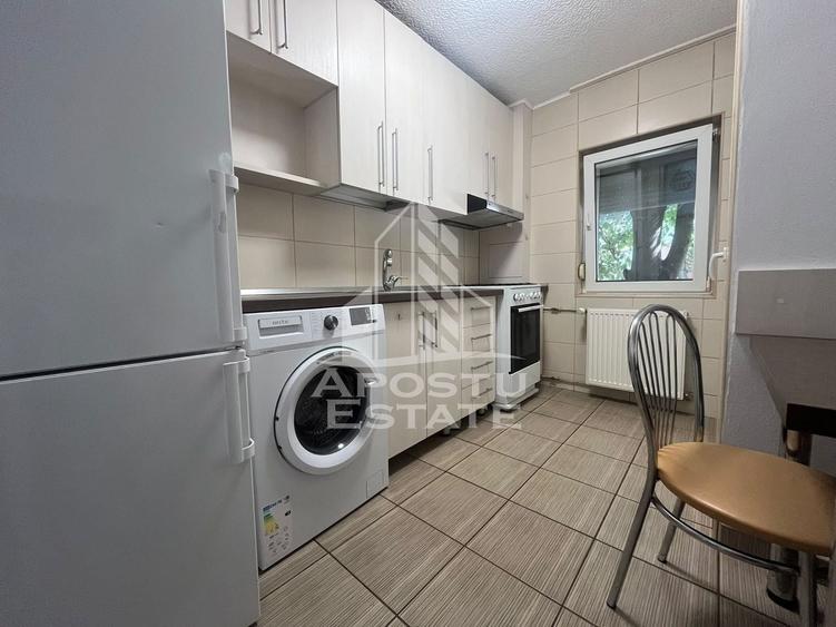 Apartament 2 camere partern, zona Confectii+ parcare - 4