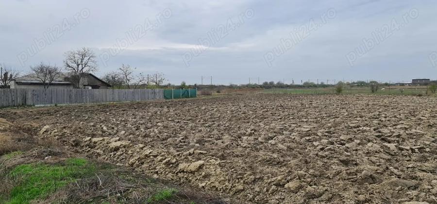 Teren de 2079 mp, în Baldovinești