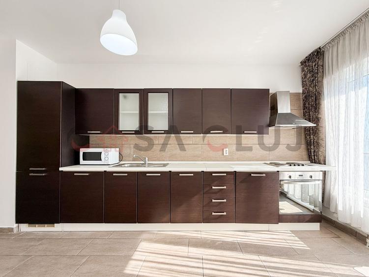 Apartament cu 2 camere decomandat, mobilat în Plopilor